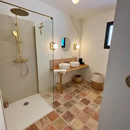 Vignes Du Roc Tatil Evi